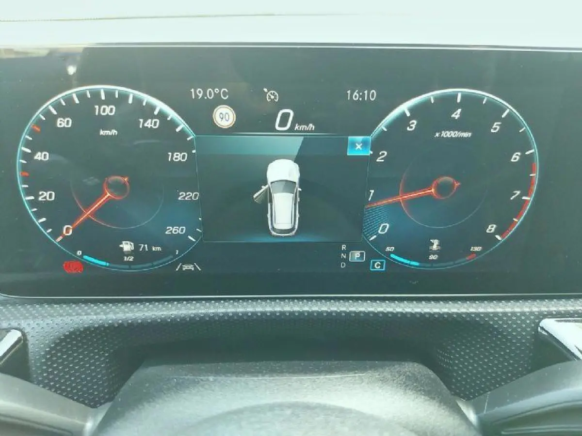 Automaat, 180 Luxury Line Virtueel, Navigatie,panoramadak,airco,cruise,parkeersensoren,stoelverwarming,