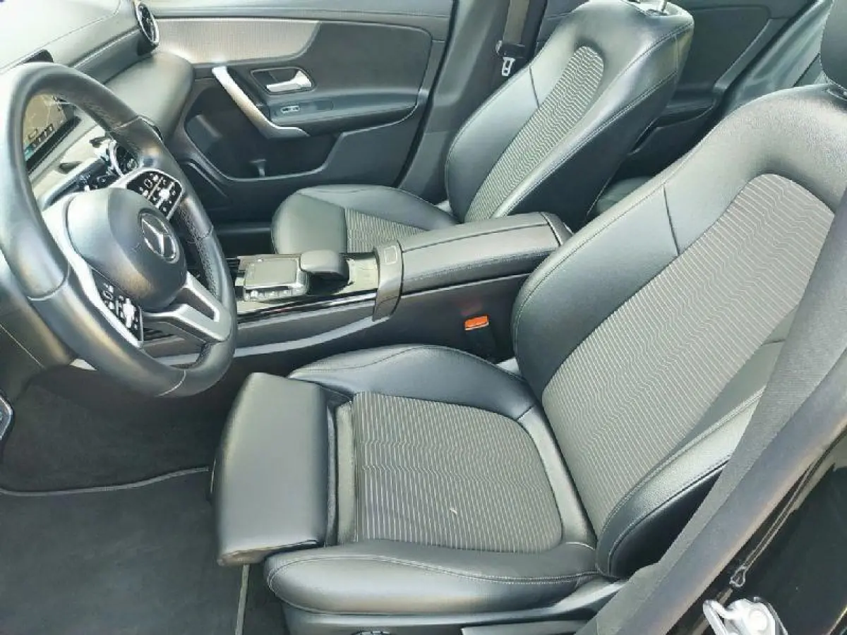 Automaat, 180 Luxury Line Virtueel, Navigatie,panoramadak,airco,cruise,parkeersensoren,stoelverwarming,