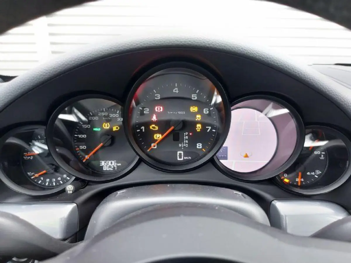 3.0 Carrera Automaat, GT-zilver,schuif/kanteldak,cruisecontrol,navigatie,lederen bekleding,