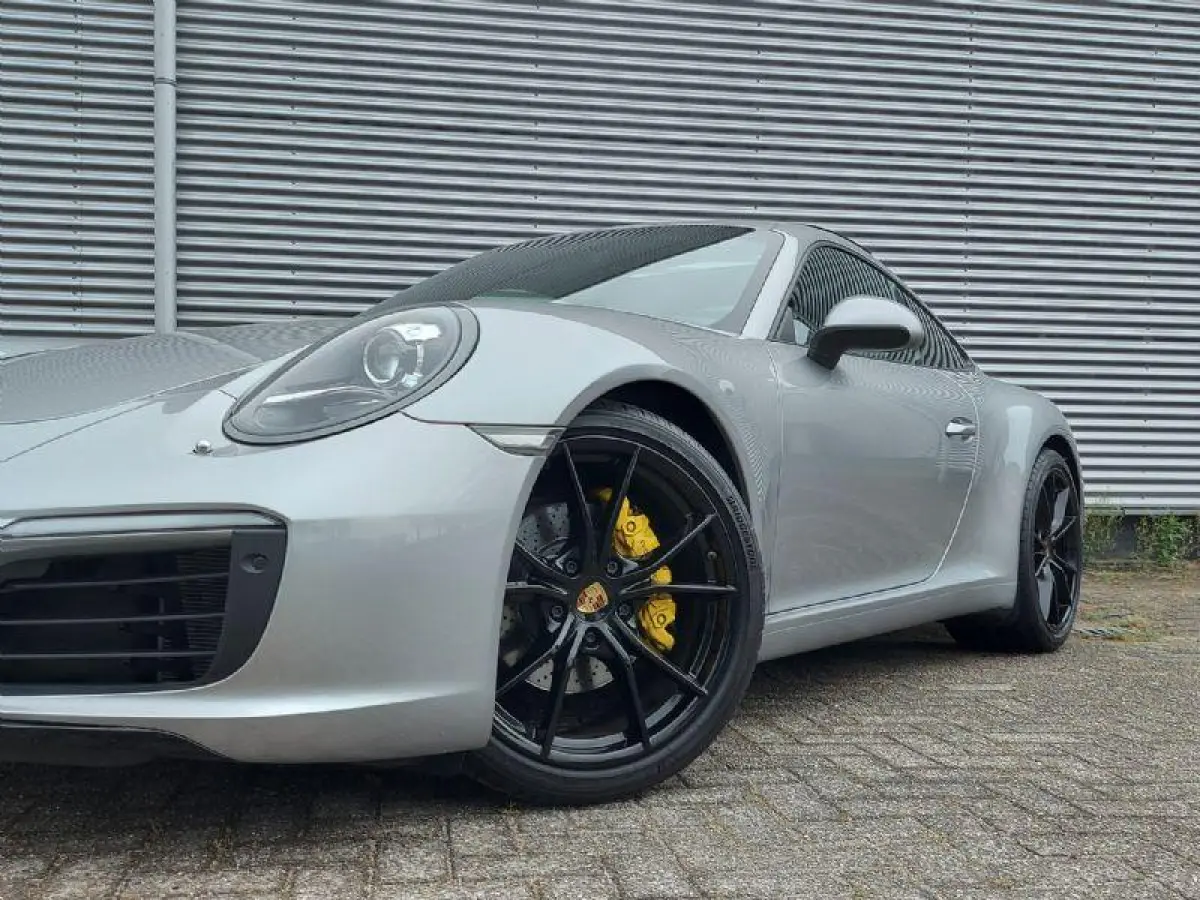 3.0 Carrera Automaat, GT-zilver,schuif/kanteldak,cruisecontrol,navigatie,lederen bekleding,