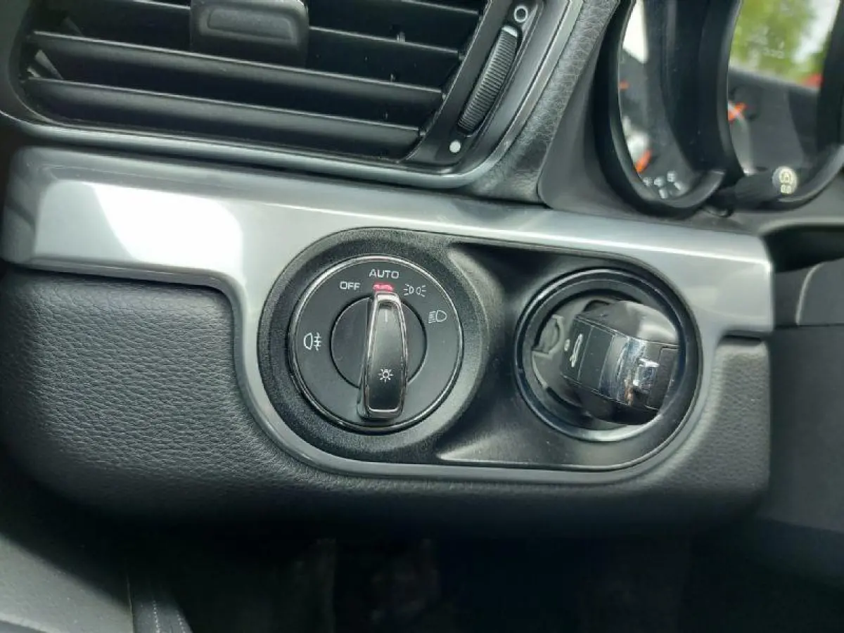 3.0 Carrera Automaat, GT-zilver,schuif/kanteldak,cruisecontrol,navigatie,lederen bekleding,