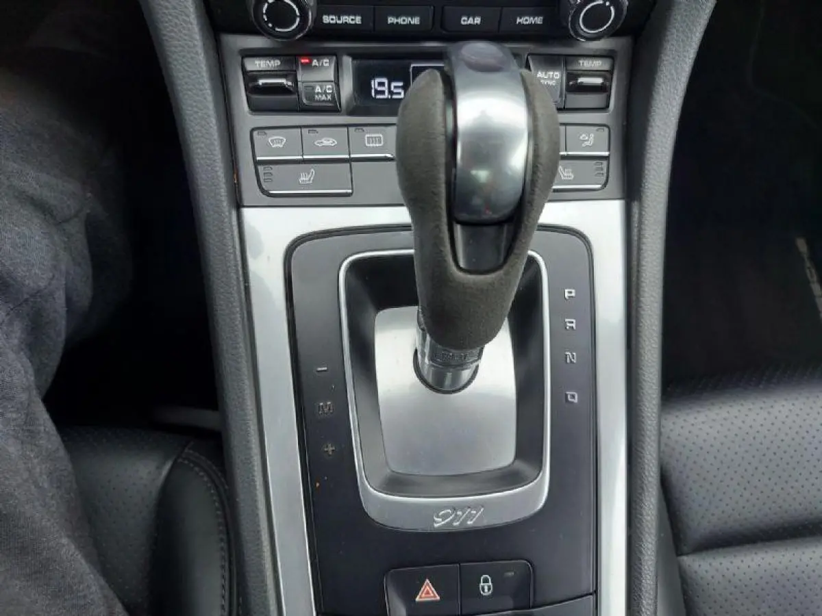 3.0 Carrera Automaat, GT-zilver,schuif/kanteldak,cruisecontrol,navigatie,lederen bekleding,