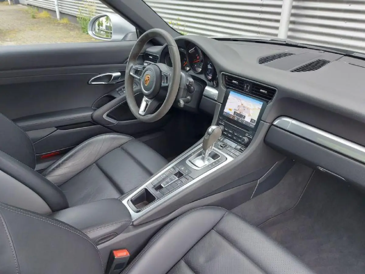 3.0 Carrera Automaat, GT-zilver,schuif/kanteldak,cruisecontrol,navigatie,lederen bekleding,