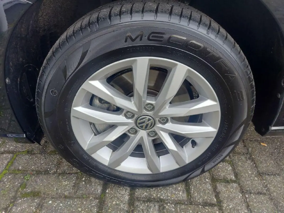 1.5 TSI 5p Automaat, airco,cruisecontrol,lmv,stoelverwarming,