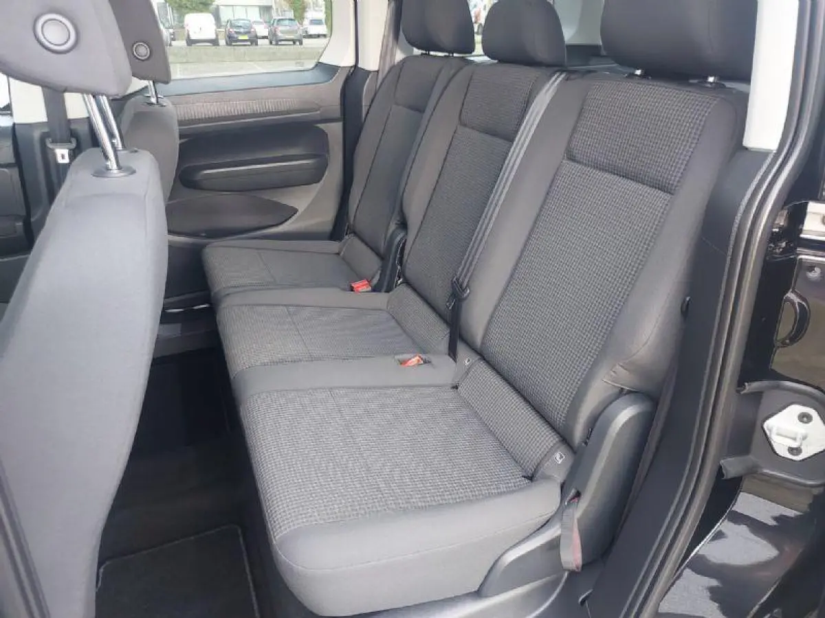 1.5 TSI 5p Automaat, airco,cruisecontrol,lmv,stoelverwarming,