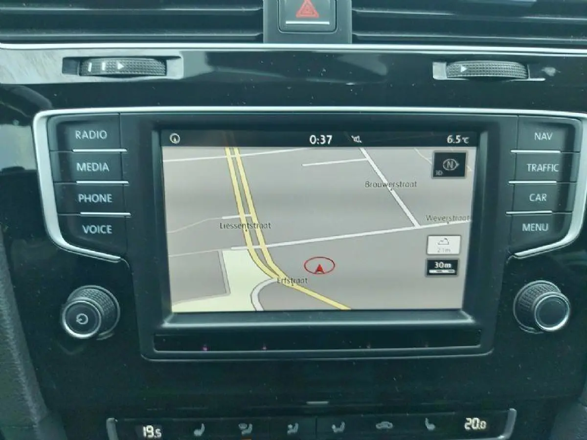 1.4 TSI Highline Automaat, airco,cruise,navigatie,Carplay,stoelverwarming,parkeersensoren,