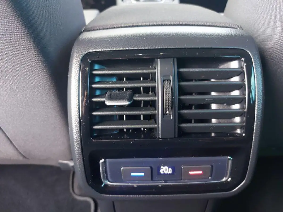 1.5 TSI Comfort Business Automaat, Carplay,cruise,wegklapbare trekhaak,navigatie,parkeersensoren,