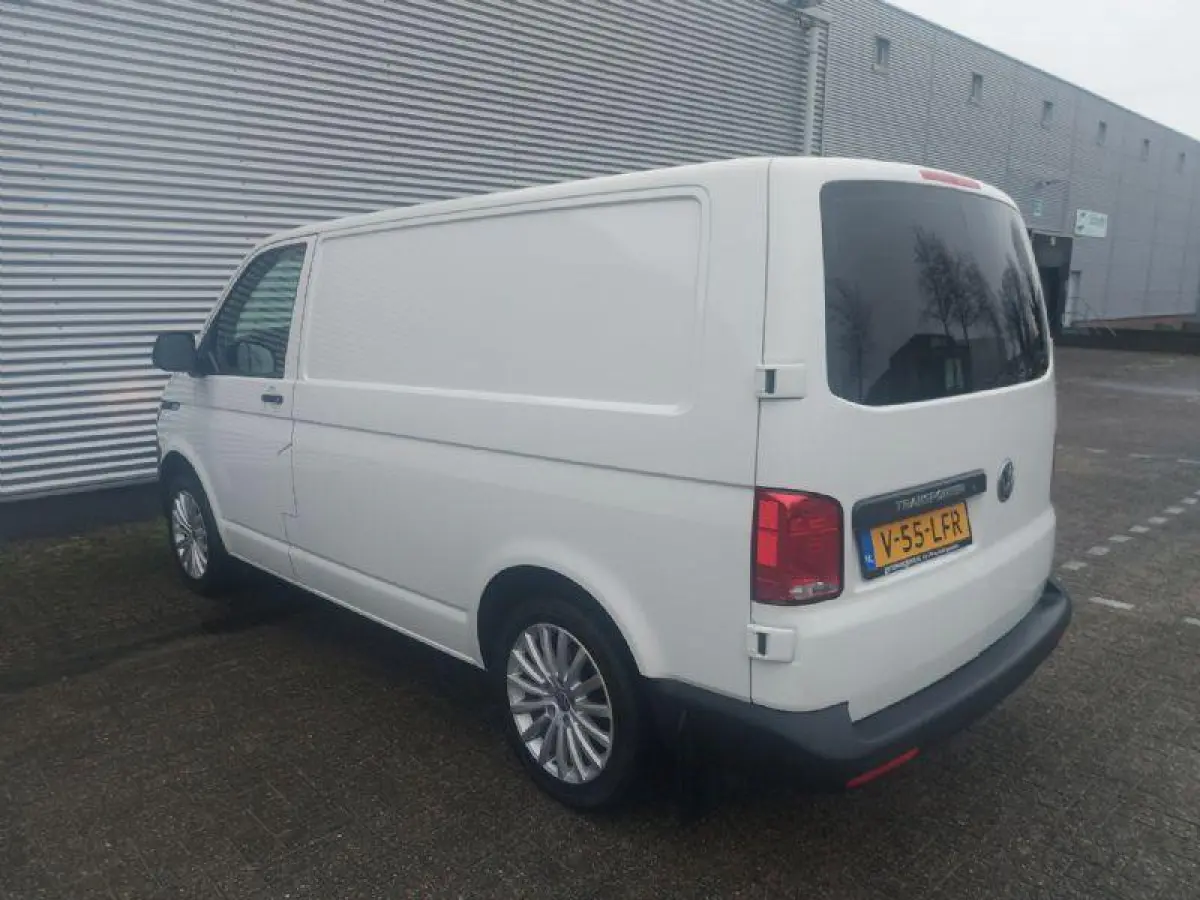 2.0 TDI L1H1 26, Prijs is EX Btw, cruisecontrol,airco,lichtmetalenwielen,radio[bleuthoot],