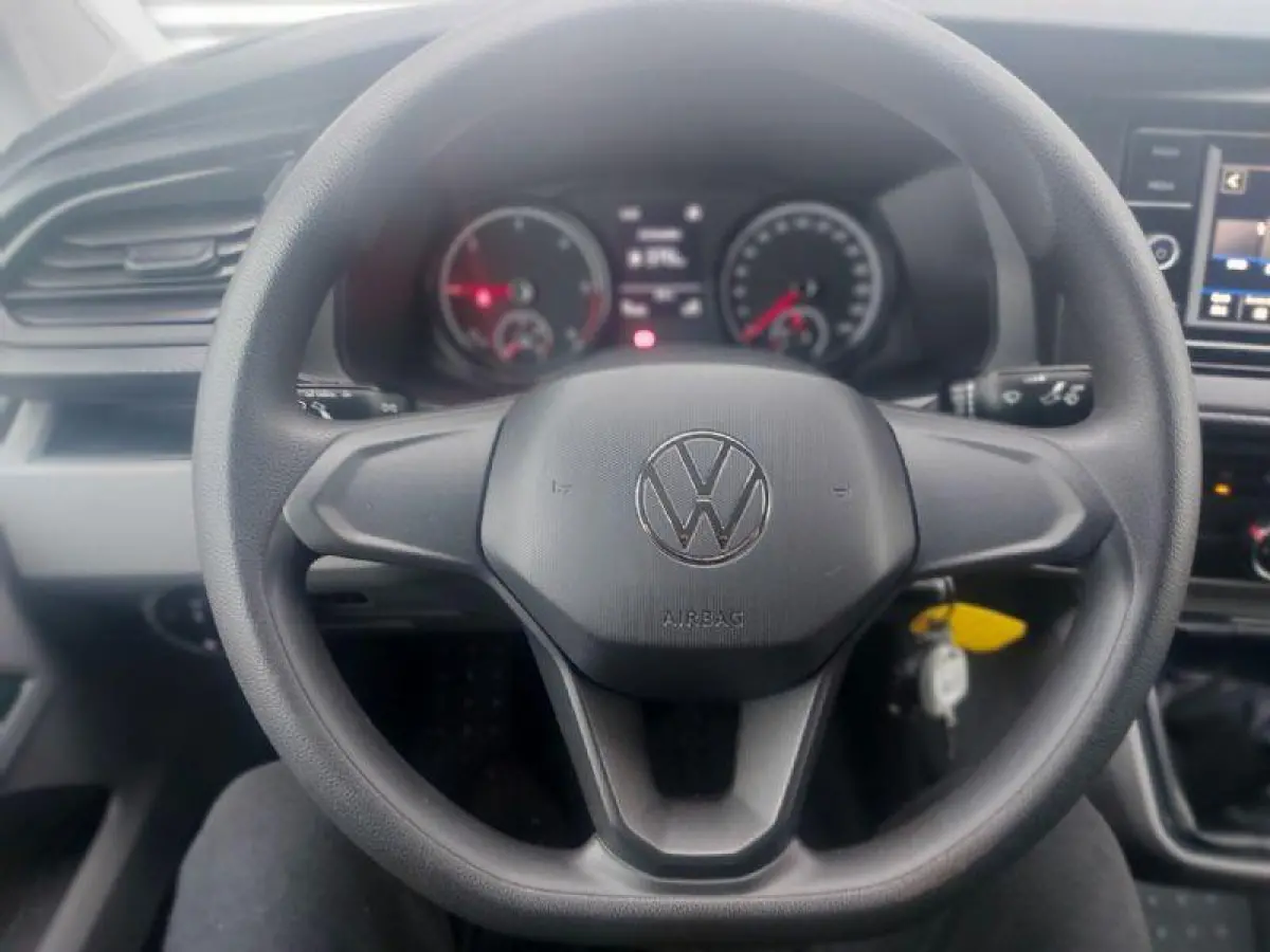 2.0 TDI L1H1 26, Prijs is EX Btw, cruisecontrol,airco,lichtmetalenwielen,radio[bleuthoot],