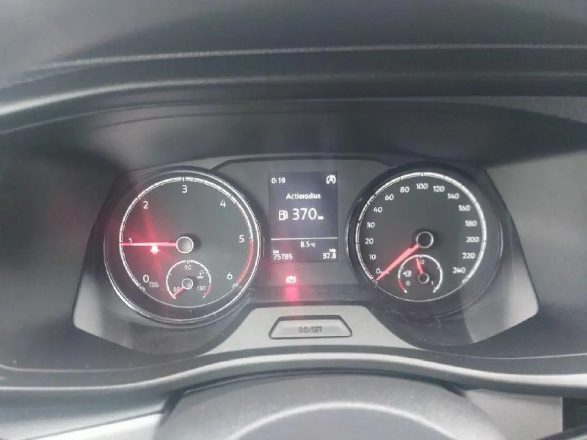 2.0 TDI L1H1 26, Prijs is EX Btw, cruisecontrol,airco,lichtmetalenwielen,radio[bleuthoot],