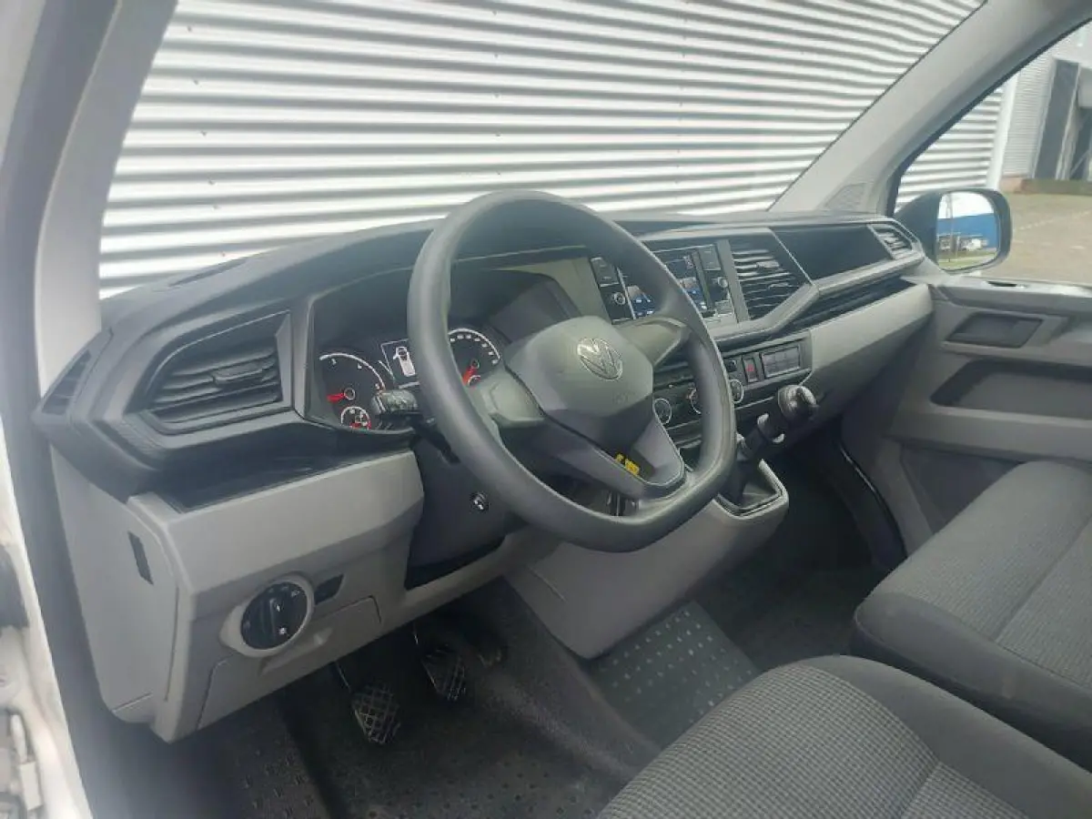 2.0 TDI L1H1 26, Prijs is EX Btw, cruisecontrol,airco,lichtmetalenwielen,radio[bleuthoot],