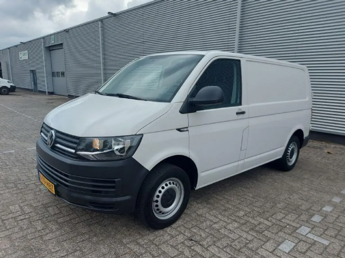 2.0 TDI L1H1 prijs EX btw, airco,trekhaak,parkeersensoren,