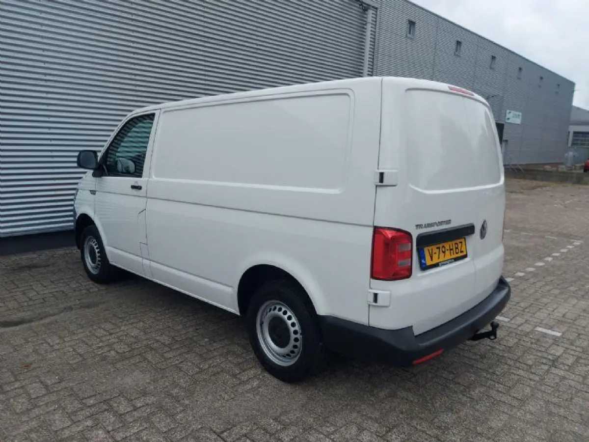 2.0 TDI L1H1 prijs EX btw, airco,trekhaak,parkeersensoren,