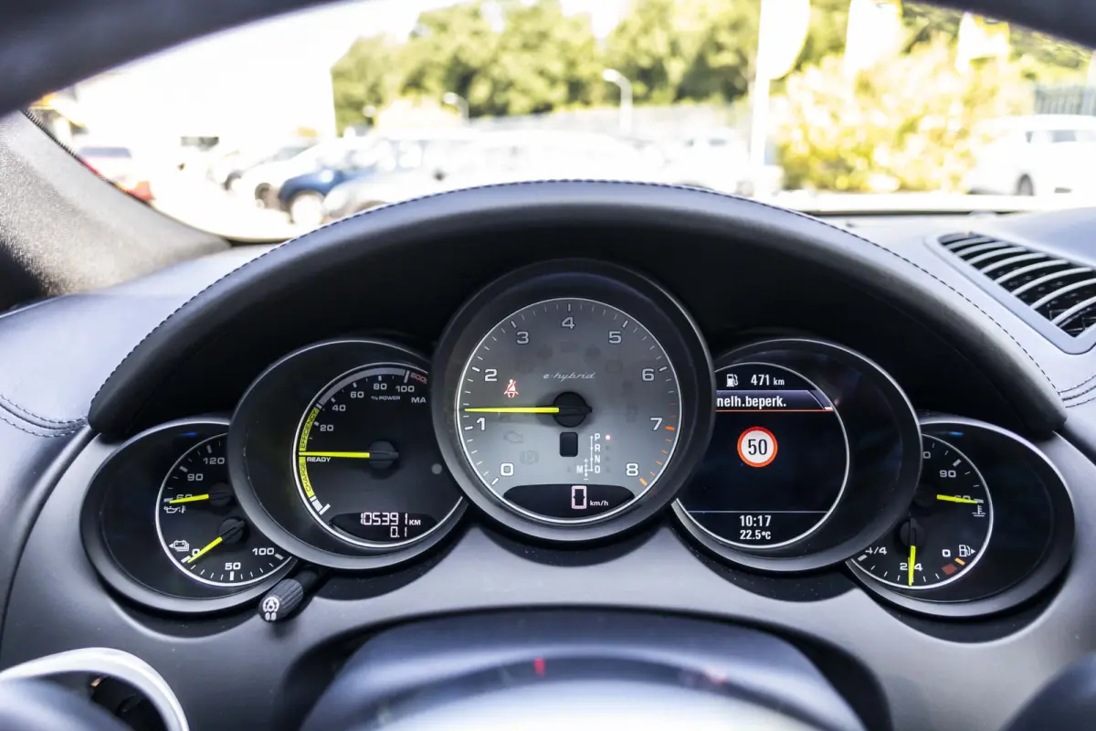 3.0 S E-Hybrid Platinum Edition NL Auto!