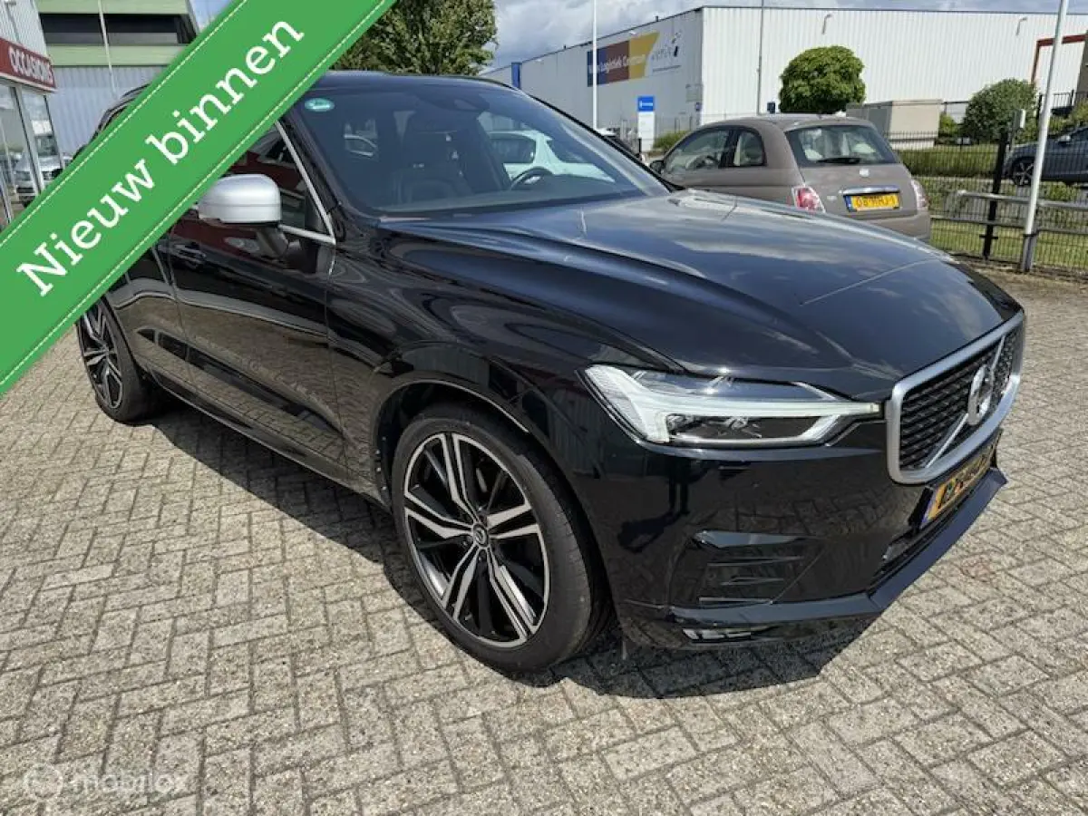 2.0 T5 AWD R-Design pol+ luchtvering pano dak