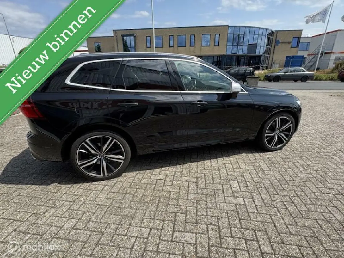 2.0 T5 AWD R-Design pol+ luchtvering pano dak