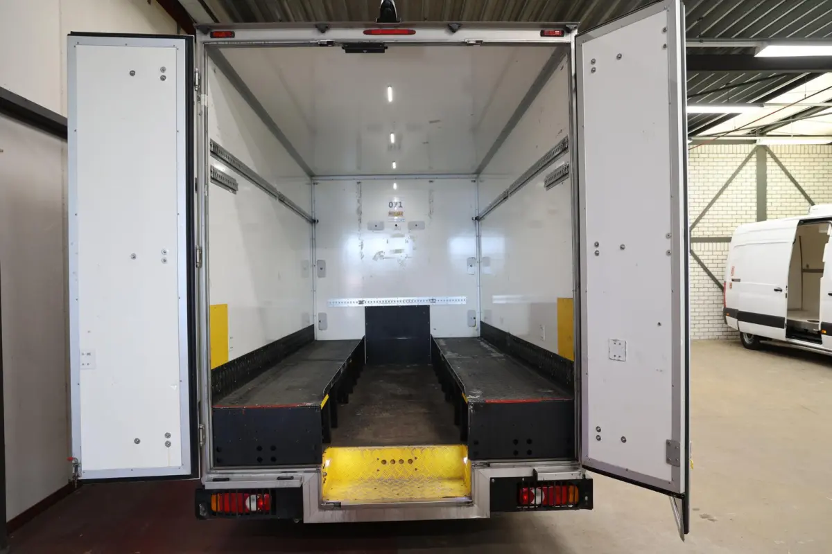 AUTOMAAT LOWLINER VERKOOPWAGEN