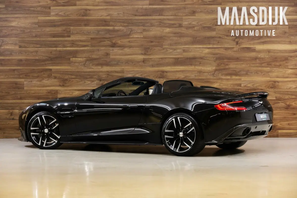 6.0 V12 2+2|CarbonBlack|Ceramic|