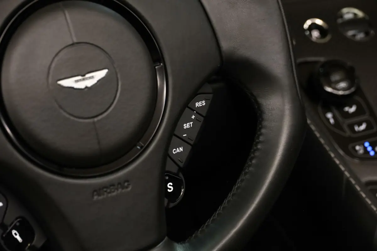 6.0 V12 2+2|CarbonBlack|Ceramic|