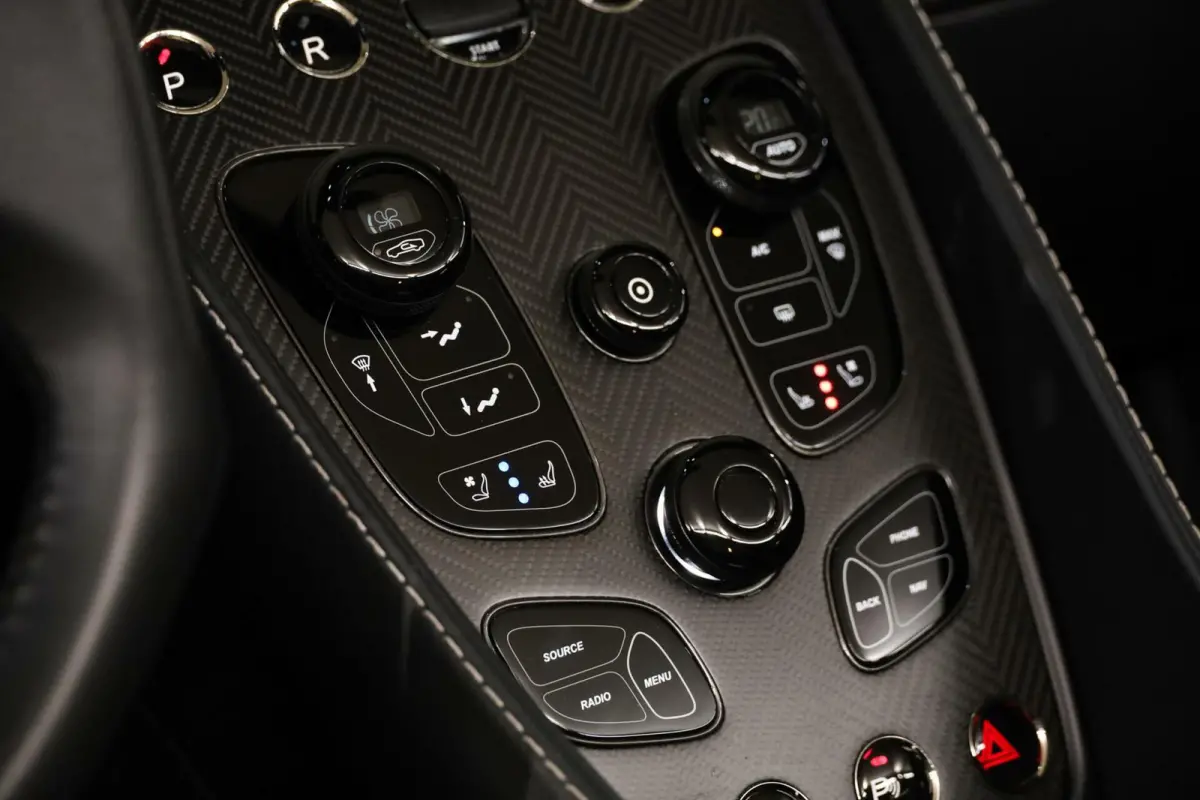 6.0 V12 2+2|CarbonBlack|Ceramic|