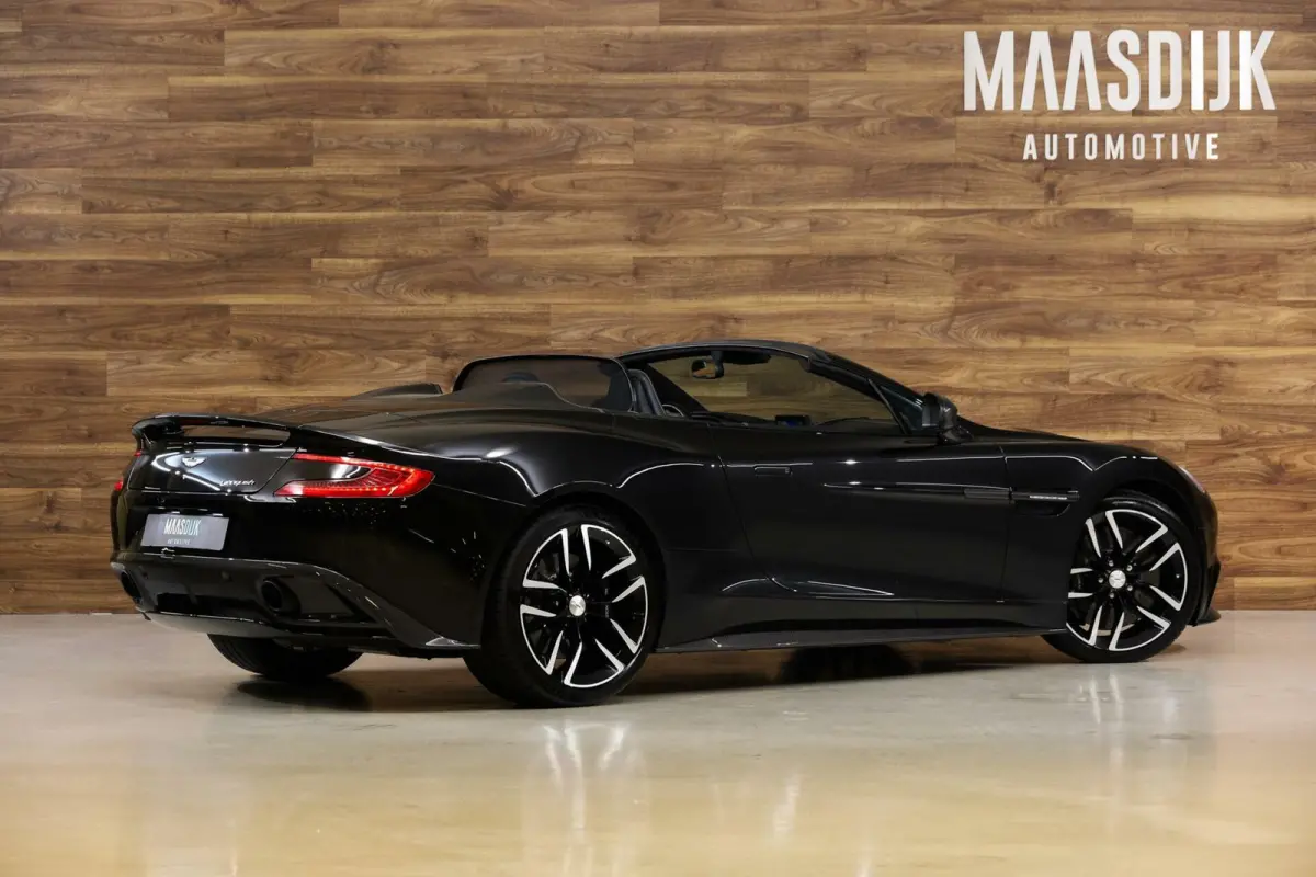 6.0 V12 2+2|CarbonBlack|Ceramic|