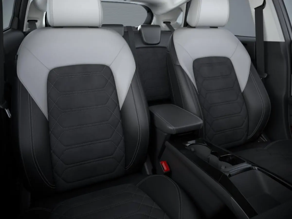 Premium 44 kWh | Driver Assistance Pack | Elektrisch glazen panorama-dak | Lichtmetalen velgen 5-spaaks 19"