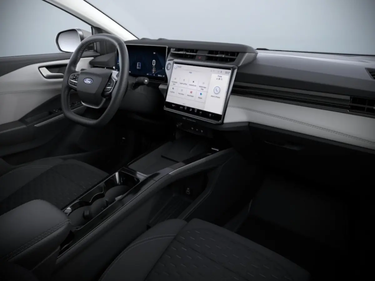 44 kWh | Cruise control | Keyless start | Lichtmetalen velgen 17"