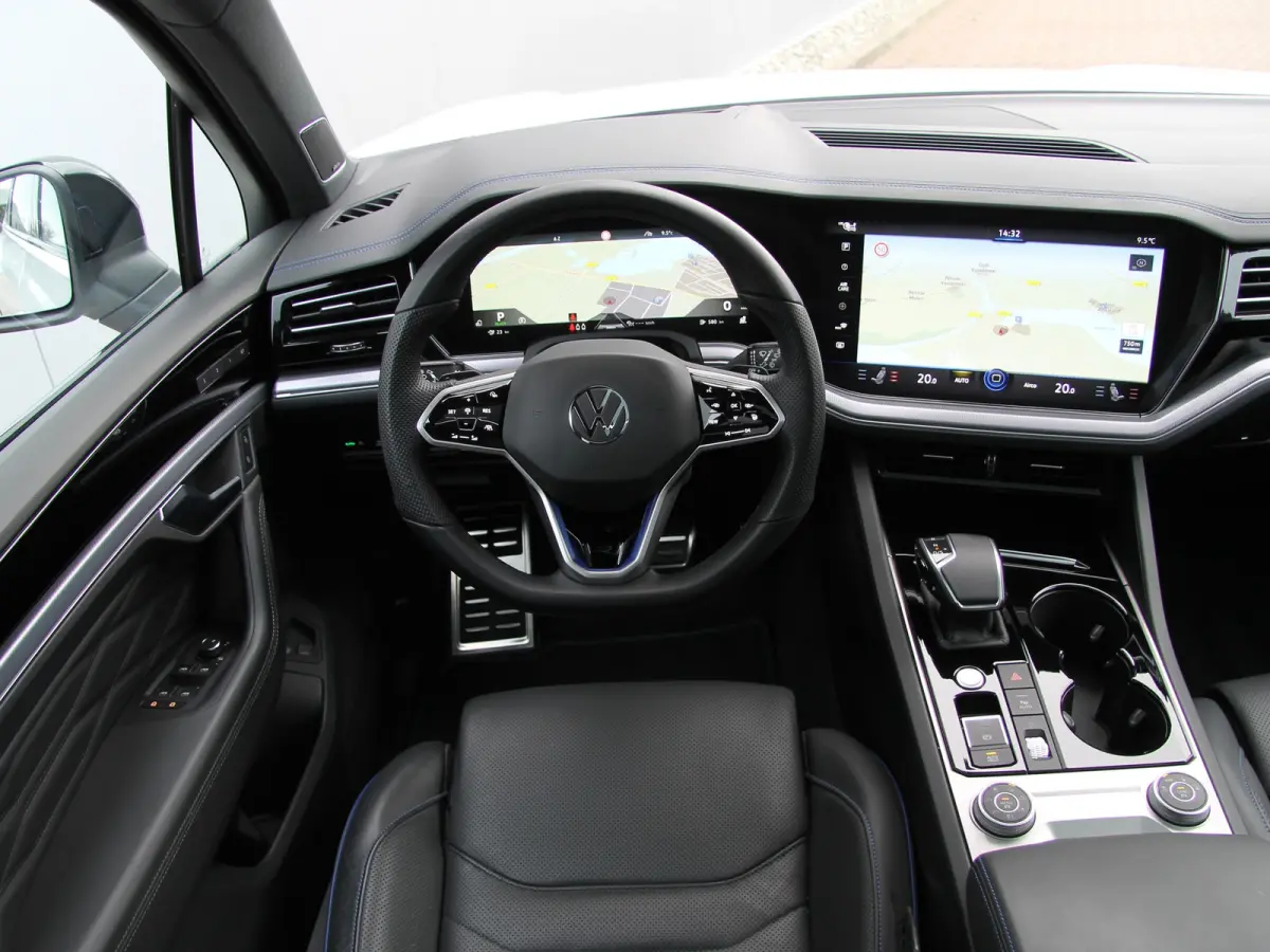 R 3.0 TSI eHybrid 462PK | Full option