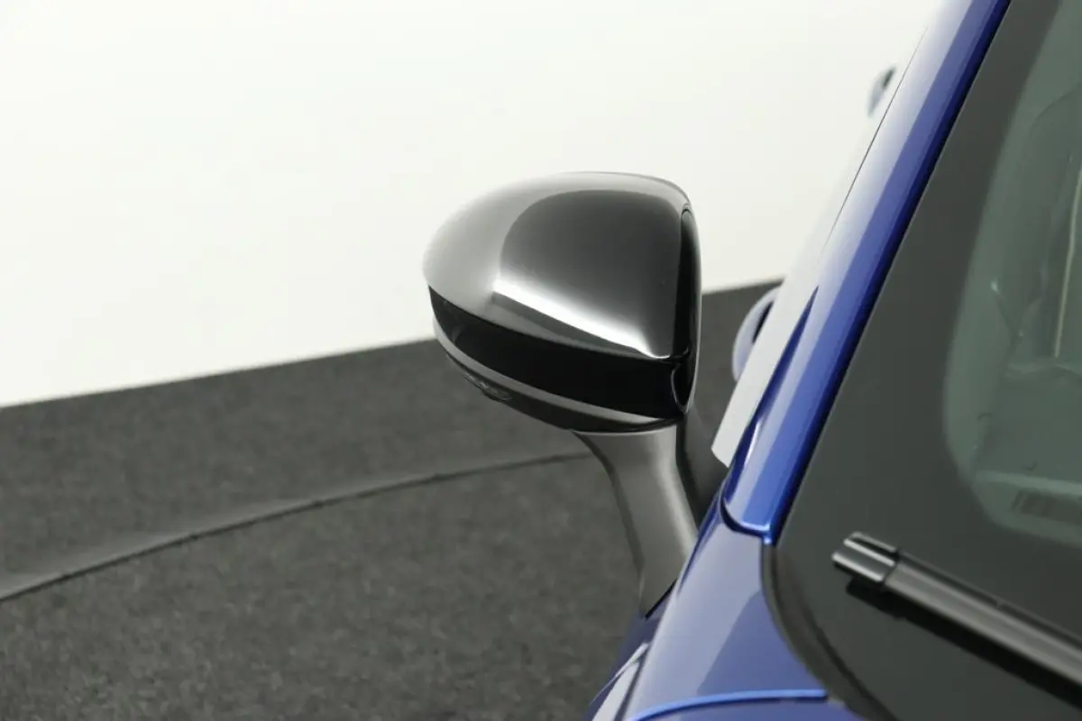 techno E-Tech full hybrid 145 | Adapt. Cruise | Stoel- & Stuurverw. | El. achterklep |