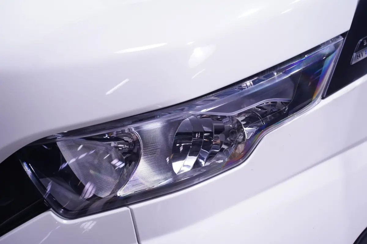 35S14 140 pk Aut. Koelauto-vries Bakwagen Automaat Airco, Apple Carplay, LxBxH 400x206x210 cm, 2-Zits