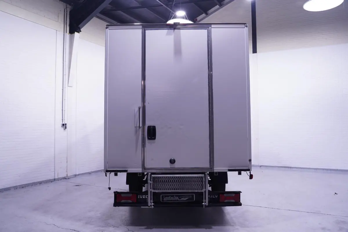 35S14 140 pk Aut. Koelauto-vries Bakwagen Automaat Airco, Apple Carplay, LxBxH 400x206x210 cm, 2-Zits