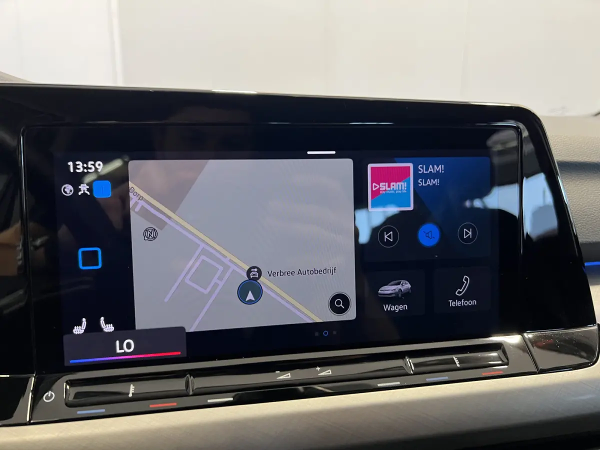 1.0 eTSI Life | Navigatie/Android/Apple Carplay | LM Velgen 16" | Cruise Control Adaptief | Voorstoelen Verwarmd | Airco |