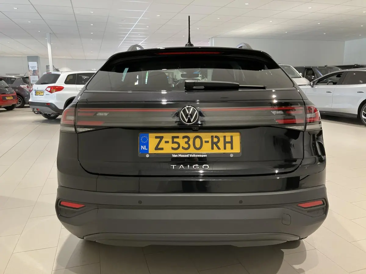1.0 TSI Life Edition 95 PK Airco | Apple Carplay | Android Auto | Stoelverwarming | Parkeersensoren | Digital Cockpit | Adaptieve Cruise Controle | Lane Assist | Achteruitrijcamera