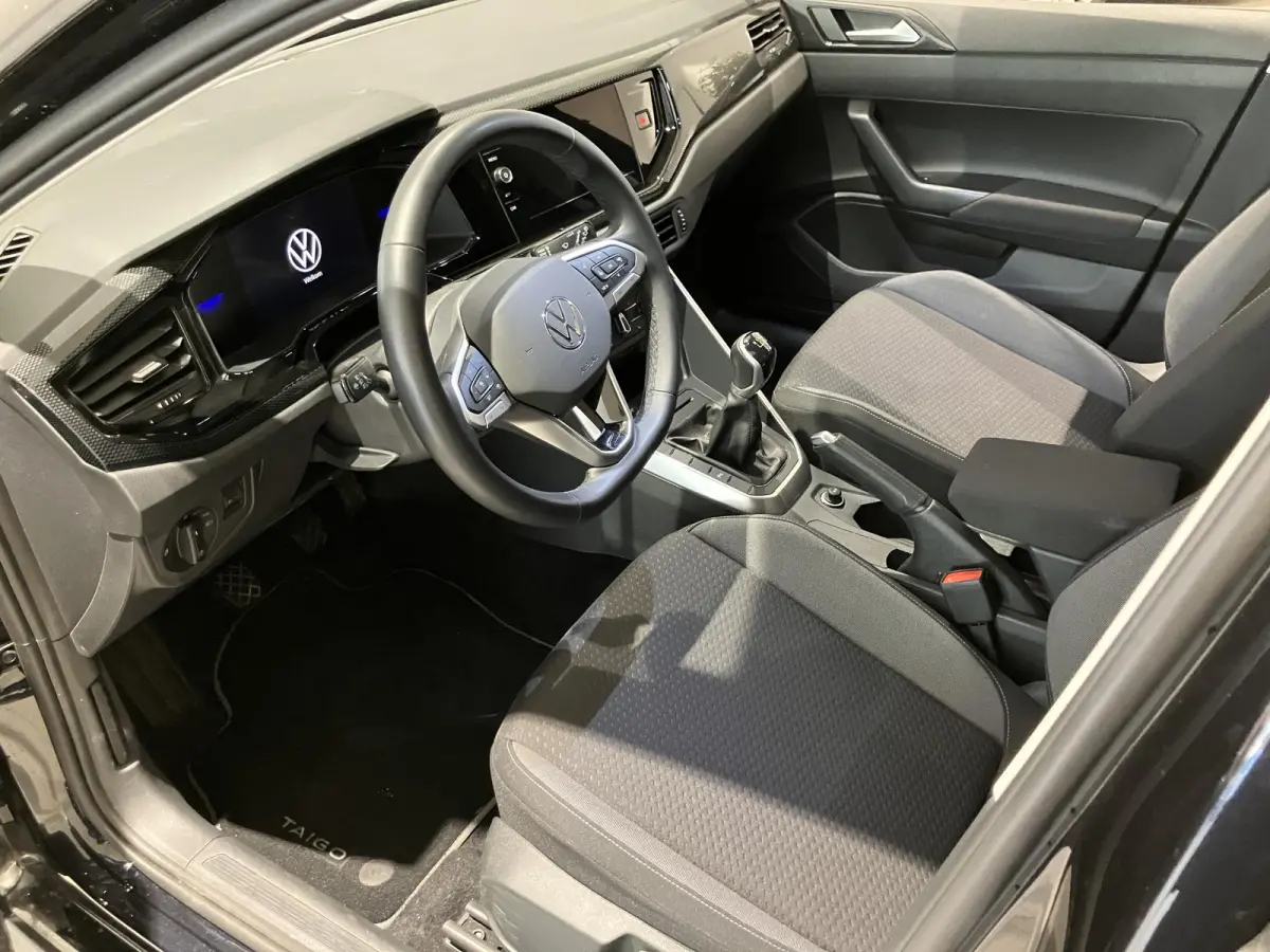 1.0 TSI Life Edition 95 PK Airco | Apple Carplay | Android Auto | Stoelverwarming | Parkeersensoren | Digital Cockpit | Adaptieve Cruise Controle | Lane Assist | Achteruitrijcamera