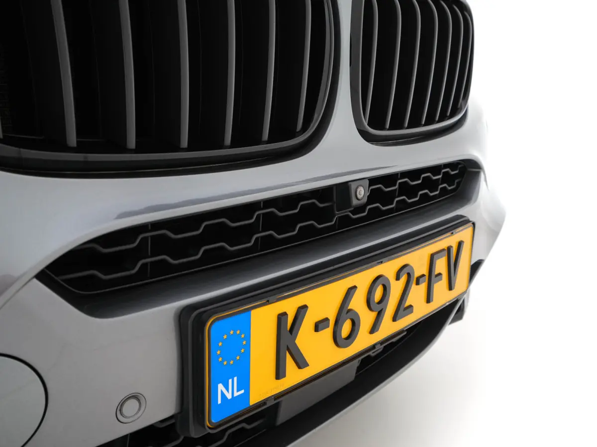xDrive30d M-Sportpack High Executive (⚠️) Aut. *PANO | LEATHER | BLIND-SPOT | FULL-LED | HARMAN/KARDON-AUDIO | ADAPTIVE-CRUISE | SHIFT-PADDLES | HEAD-UP | SURROUND-VIEW | MEMORY-PACK | N