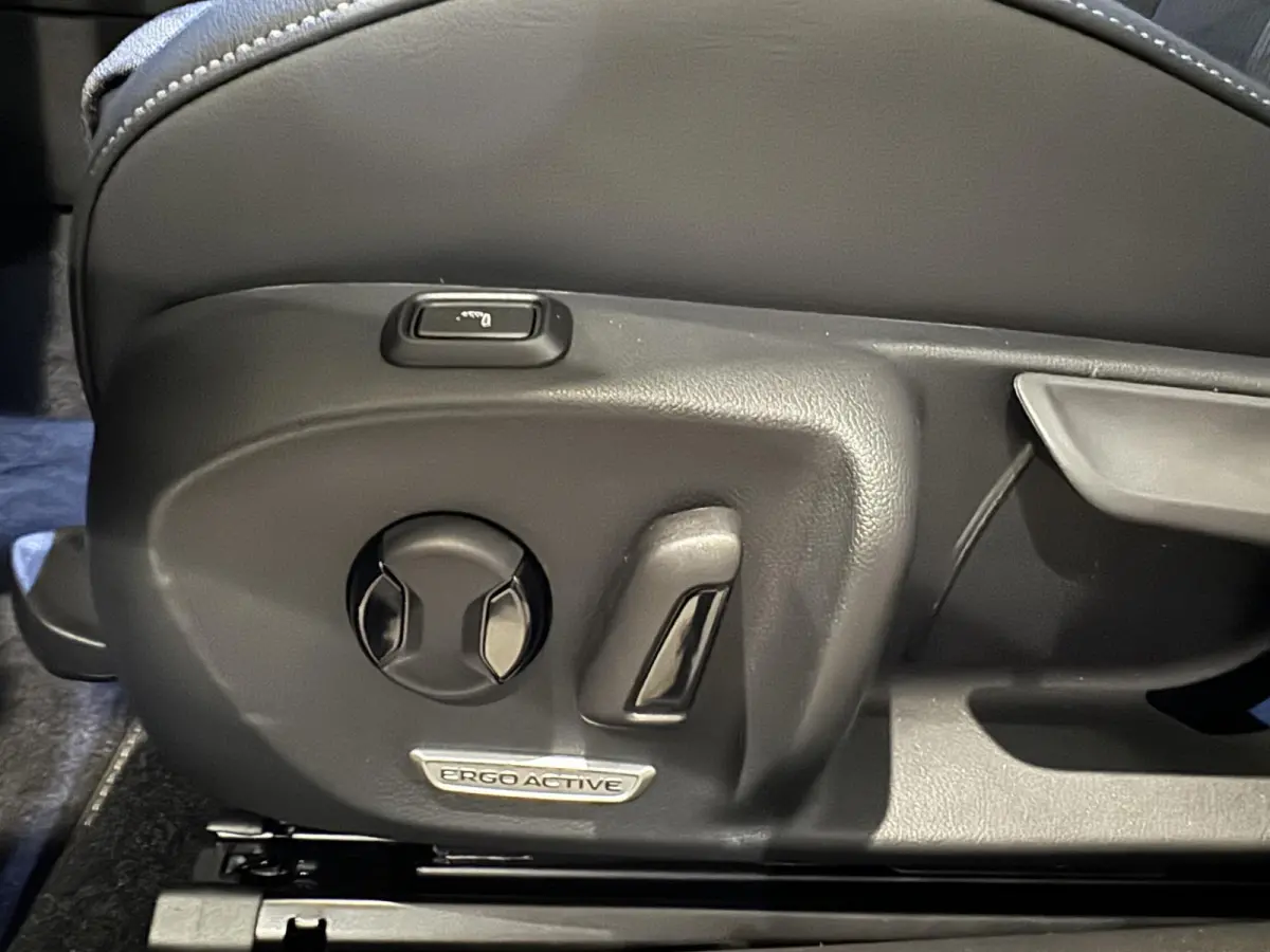 1.5 eTSI R-Line Edition 150PK | Fysieke voorraad auto | Automaat | Direct leverbaar | Assistance Pakket Plus | Black Style Pakket | Comfort Pakket Plus | Navigatie | Harman Kardon