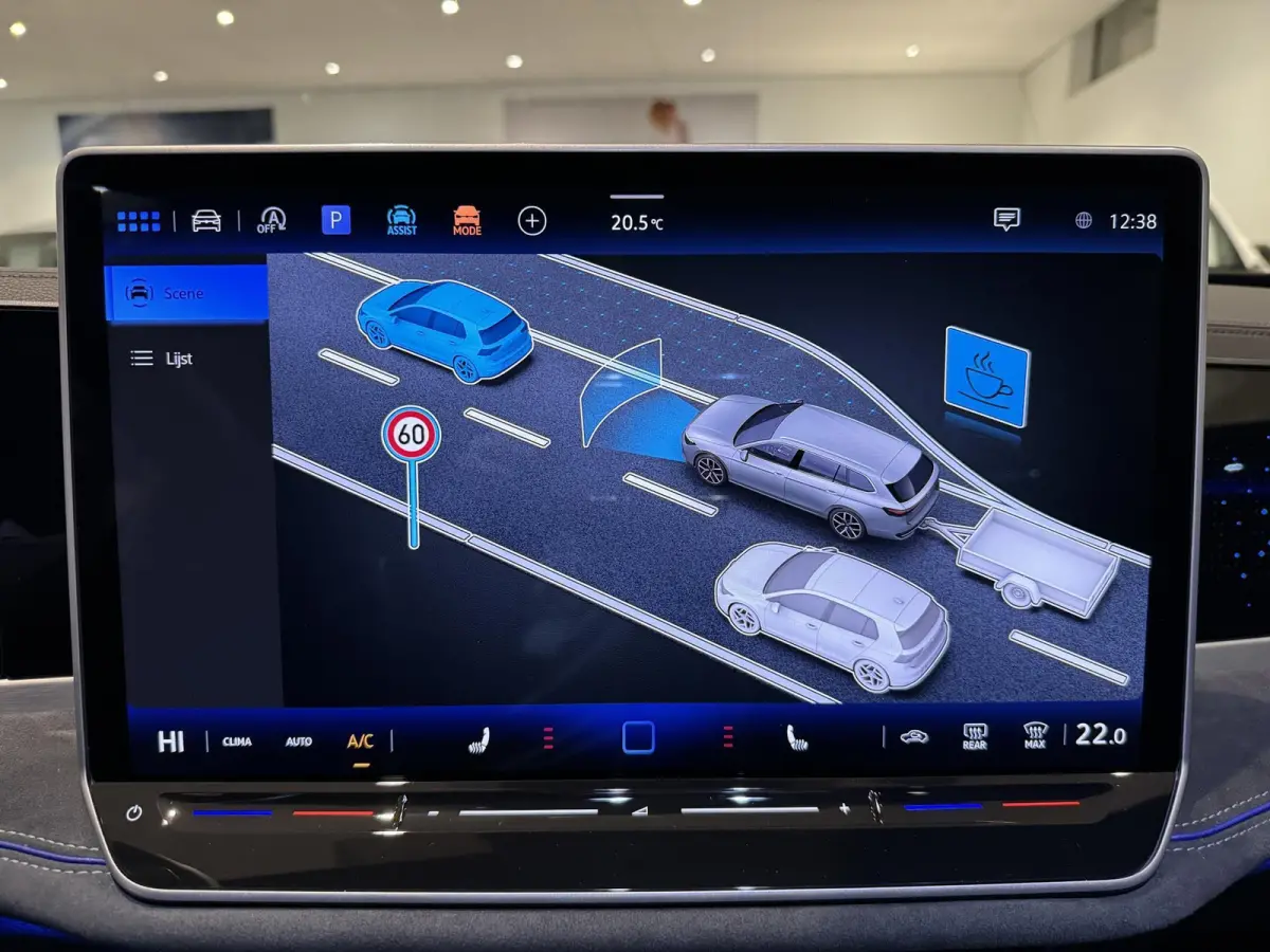 1.5 eTSI R-Line Edition 150PK | Fysieke voorraad auto | Automaat | Direct leverbaar | Assistance Pakket Plus | Black Style Pakket | Comfort Pakket Plus | Navigatie | Harman Kardon