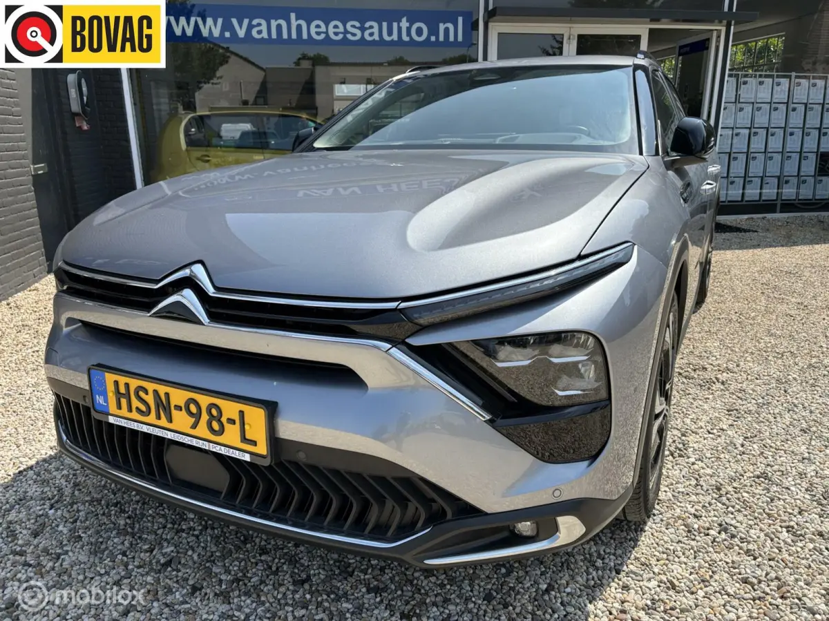 1.6 Plug-in 225 e:Hybrid Shine leer carplay 19 inch stuurverwarming automaat navigatie leder