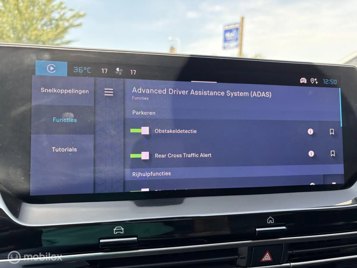 1.6 Plug-in 225 e:Hybrid Shine leer carplay 19 inch stuurverwarming automaat navigatie leder