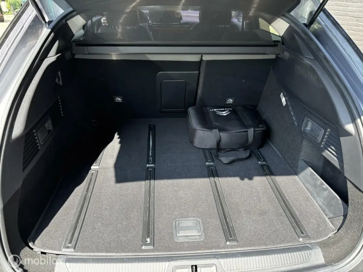 1.6 Plug-in 225 e:Hybrid Shine leer carplay 19 inch stuurverwarming automaat navigatie leder