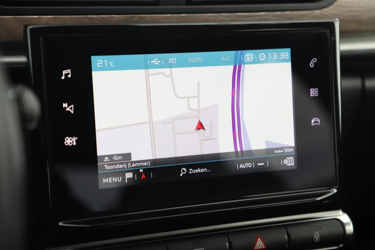 1.2 PureTech Shine Navigatie Achteruitrijcamera 17 inch LMV Carplay Android Clima Cruise Rijstrooksensor