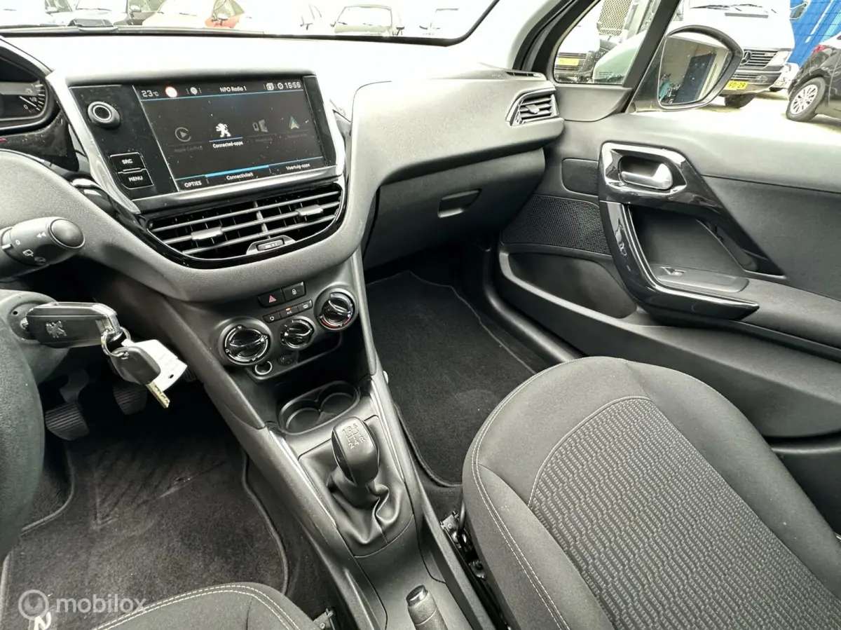 1.2 PureTech Blue Lion |CRUISE | CARPLAY | TREKHAAK |