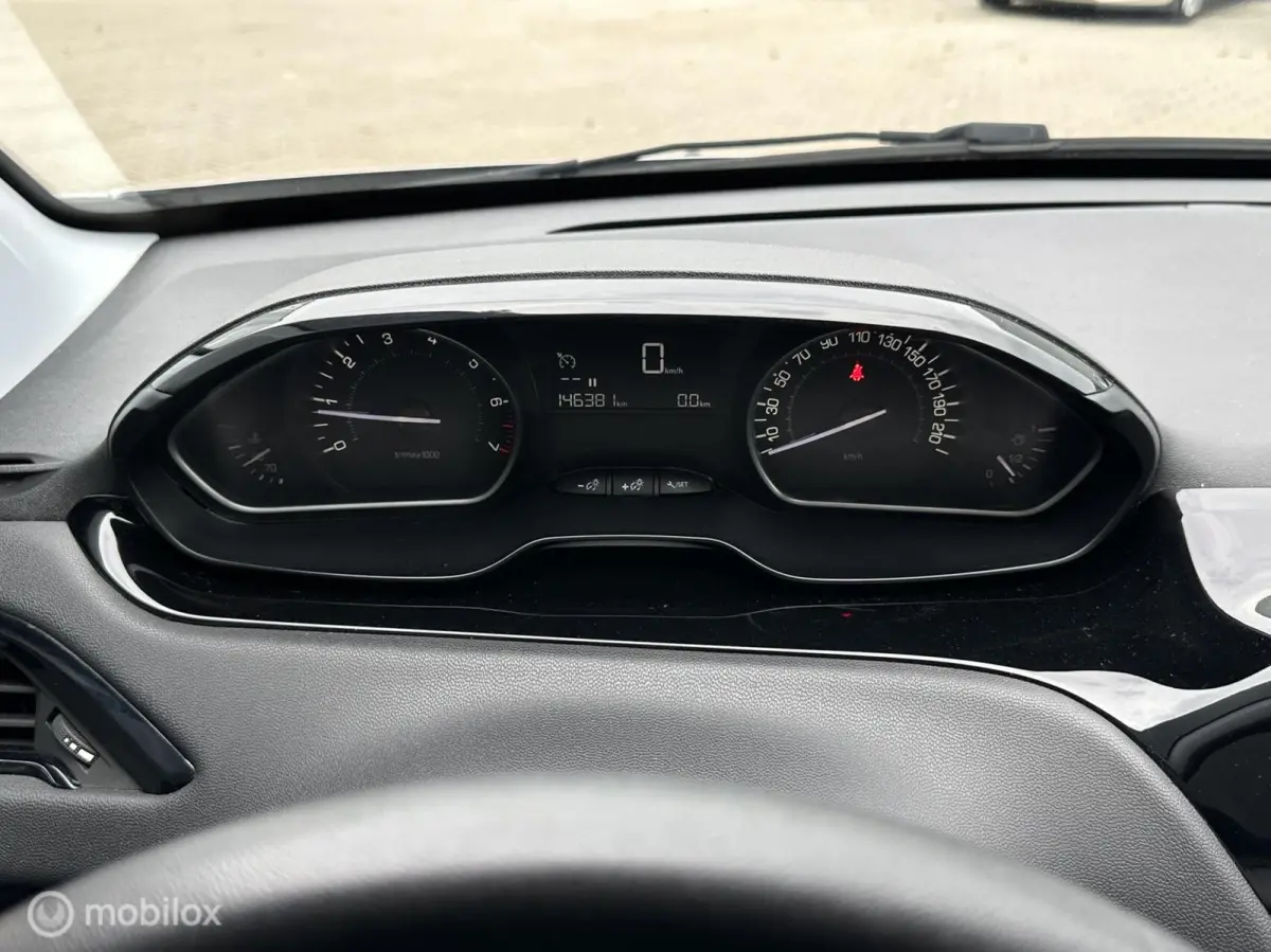 1.2 PureTech Blue Lion |CRUISE | CARPLAY | TREKHAAK |