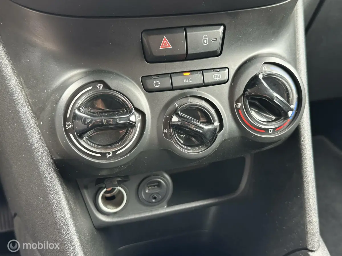 1.2 PureTech Blue Lion |CRUISE | CARPLAY | TREKHAAK |