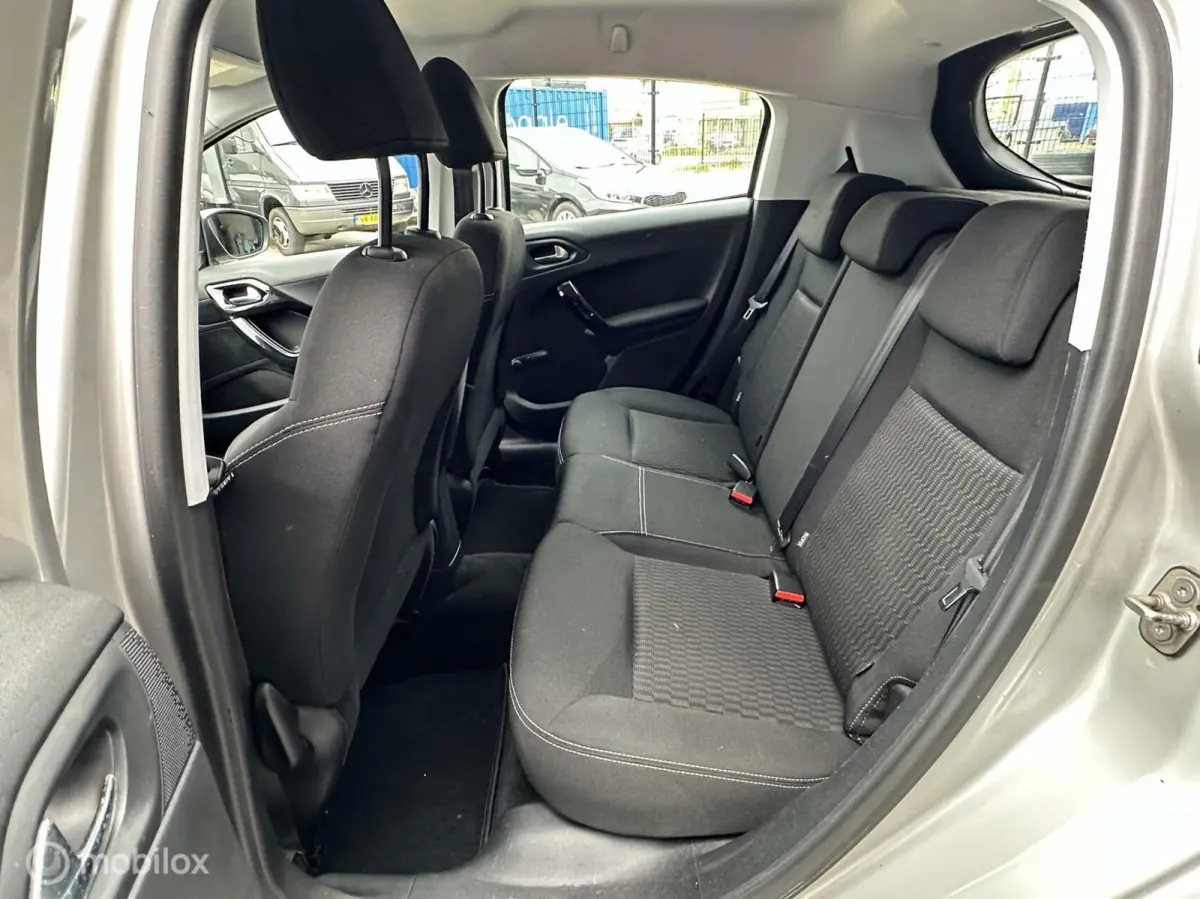 1.2 PureTech Blue Lion |CRUISE | CARPLAY | TREKHAAK |