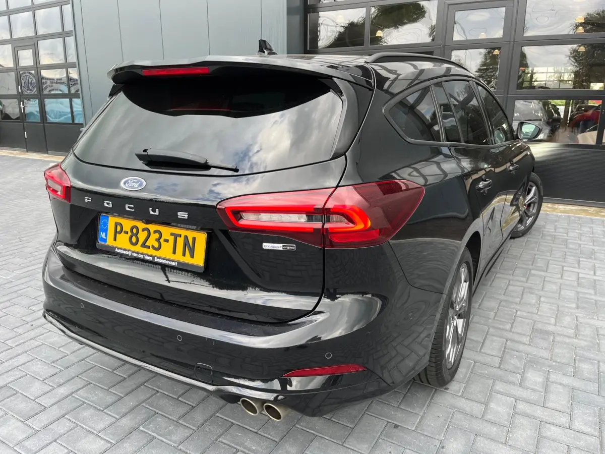 1.0 EcoBoost Hybrid ST Line Style NL.Auto/Nieuw-Model/Camera/WinterPack/Clima/1Ste Eigenaar/Dealer Onderhouden