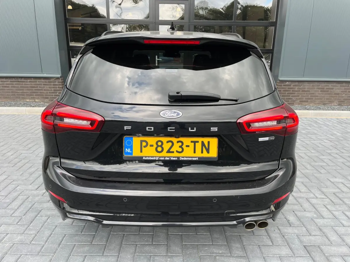 1.0 EcoBoost Hybrid ST Line Style NL.Auto/Nieuw-Model/Camera/WinterPack/Clima/1Ste Eigenaar/Dealer Onderhouden