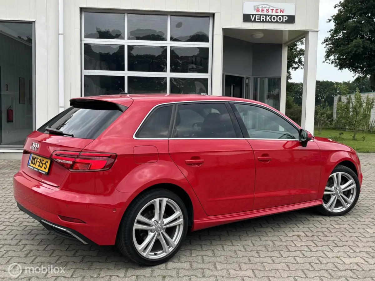 40 e-tron Advance Sport / Bovag-garantie.