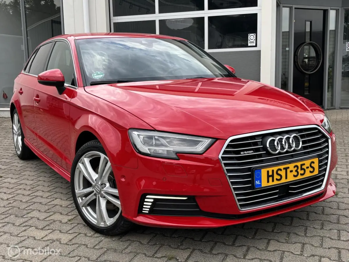 40 e-tron Advance Sport / Bovag-garantie.