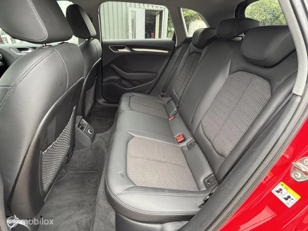 40 e-tron Advance Sport / Bovag-garantie.